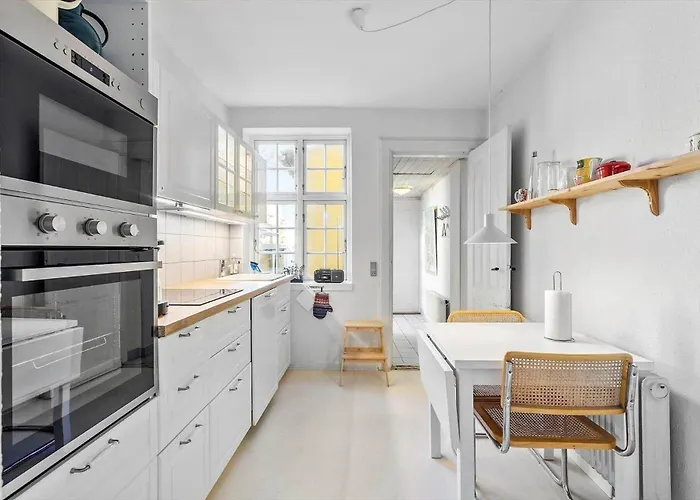 Ae230-aeroskobing-sondergade-29 * Ærøskøbing